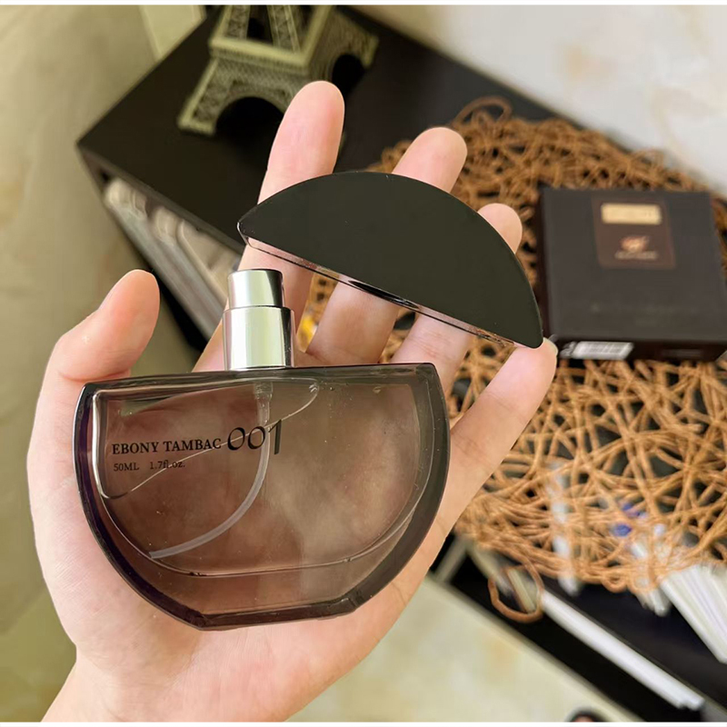  Woody Arabian Dubai Perfume O - Fragrance Perfume In Dubai recensione e prezzo